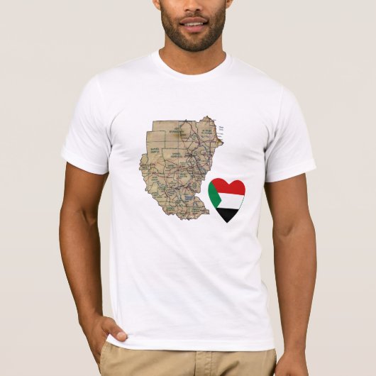 Sudanese vlag — Hart en kaart T-Shirt (Voorkant)