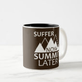 Suffer Now Summit later Tweekleurige Koffiemok (Voorkant rechts)