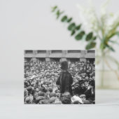 Suffragette heeft de straat op: begin jaren 1910 briefkaart (Staand voorkant)