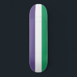 Suffragette vlag persoonlijk skateboard<br><div class="desc">Dit ontwerp kenmerkt zich door de vlag van de suffragette beweging die in de twintigste eeuw heeft gestreden voor het stemrecht bij openbare verkiezingen, bekend als het stemrecht voor vrouwen. De term "suffragette" werd voor het eerst gebruikt om de beweging te belemmeren, maar de betrokken vrouwen hebben de nieuwe naam...</div>