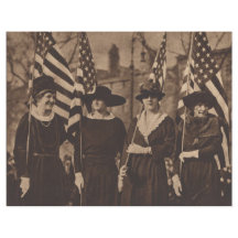 Suffragettes in Parade Scrapbook Papier