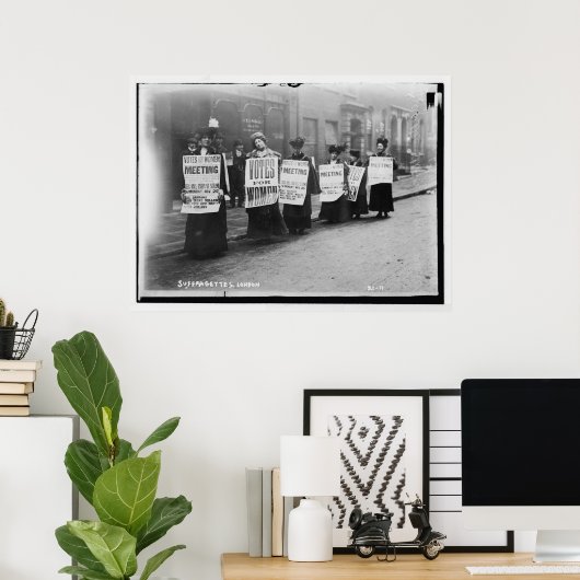 Suffragettes marcheren vanuit Londen Poster (Thuiskantoor)