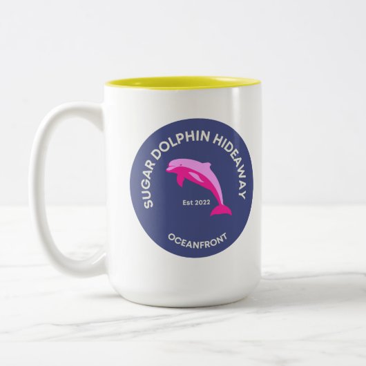 Sugar Dolphin Hideaway Logo Beach Koffie Mok (Links)