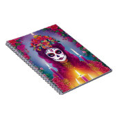 Sugar Skull Art - Mooie Vrouw op Altaar Notitieboek (Rechterzijde)