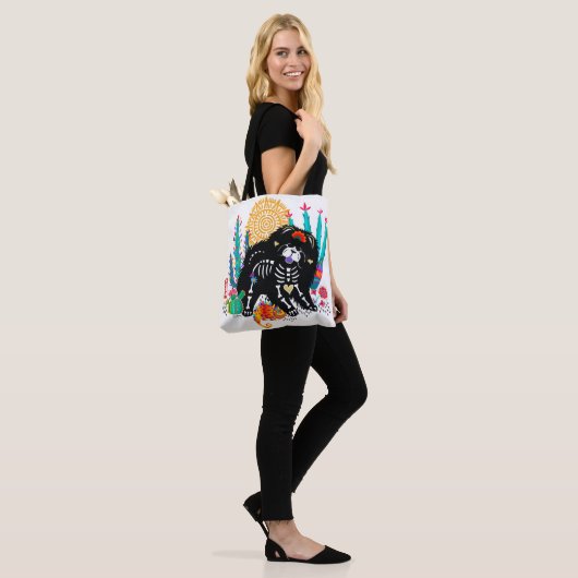 SUGARSKULL NIRVANA Dag van de Doden Tote Bag (Op model)