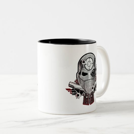Suicide Squad | Deadshot Masker & Pistolen Tattoo  Tweekleurige Koffiemok (Voorkant rechts)
