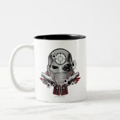 Suicide Squad | Deadshot Masker & Pistolen Tattoo  Tweekleurige Koffiemok (Links)