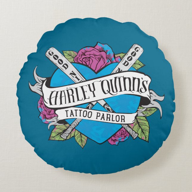 Suicide Squad | Harley Quinn's Tattoo Parlor Heart Rond Kussen (Voorkant)