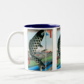 Suido Bridge en Surugadai Tweekleurige Koffiemok (Links)