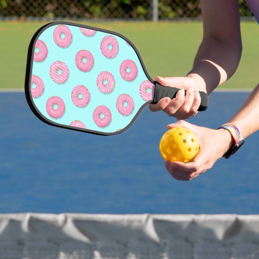 Suiker Zoet Roze Geglazuurde Donuts Pickleball Paddle (Insitu)