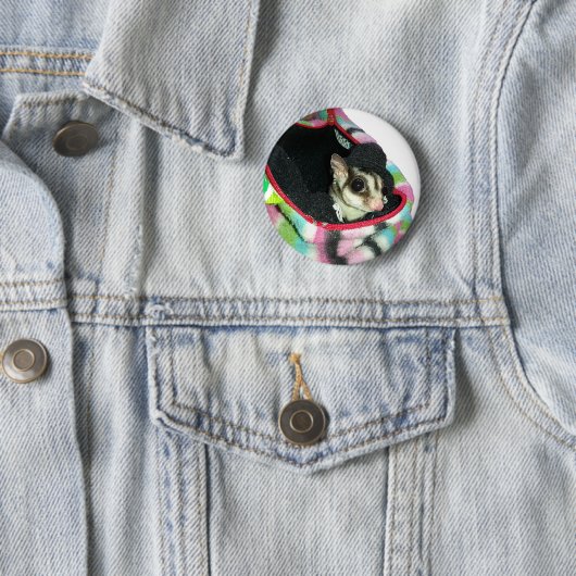 Suikerglijder die een Pet draagt Ronde Button 5,7 Cm (In situ)