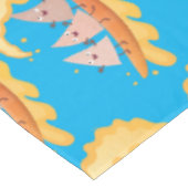 Suikernachos-maïschips surfende cartoon tafelkleed (Gekanteld)