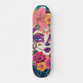 Suikerschedelvrouw in bloemkroon-portret persoonlijk skateboard (Voorkant)