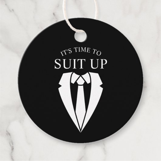 "SUIT UP" Black Suit en Stropdas Groomsman Voorste Bedankjes Labels (Voorkant)