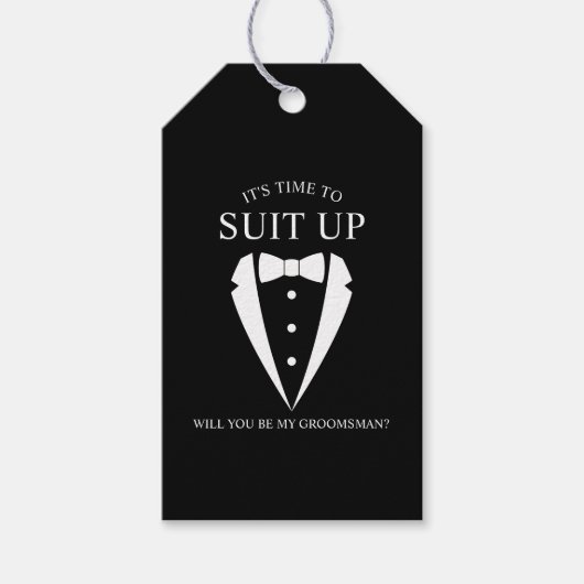 "SUIT UP" Black Tuxedo Suit Groomsman Voorstel Cadeaulabel (Voorkant)