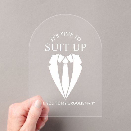 "SUIT UP" Trouwpak en Stropdas Groomsman Voorstel Acryl Uitnodigingen (Insitu (Draagbaar))