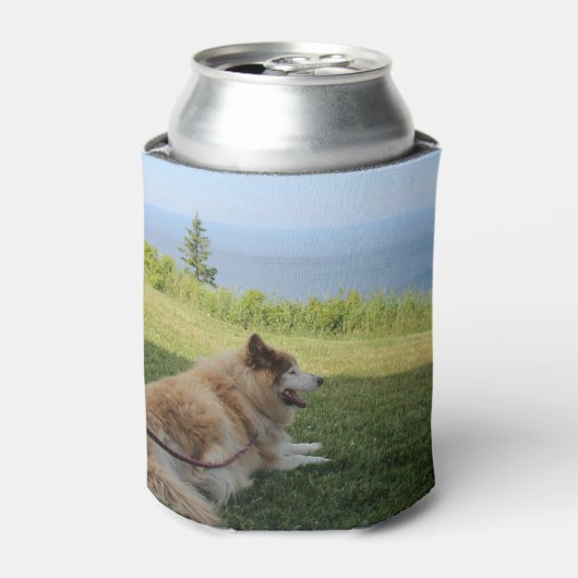 Suka Enjoying Cape George Blikjeskoeler (Blikje Voorkant)