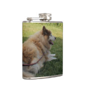 Suka Enjoying Cape George Heupfles (Rechts)