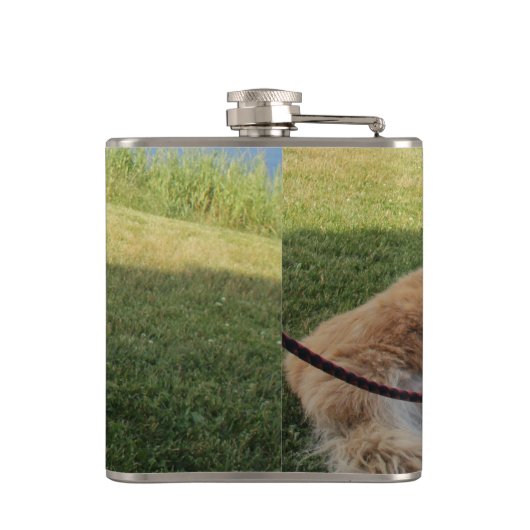 Suka Enjoying Cape George Heupfles (Achterkant)