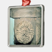 Sul, een inheemse Britse god, Romeinse periode Metalen Ornament (Links)