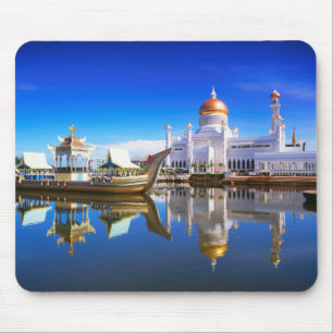 Sultan Omar Ali Saifuddien Mosque Muismat