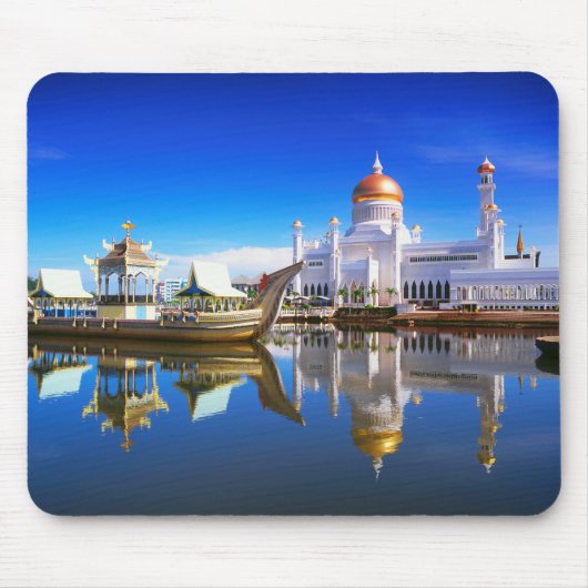 Sultan Omar Ali Saifuddien Mosque Muismat (Voorkant)