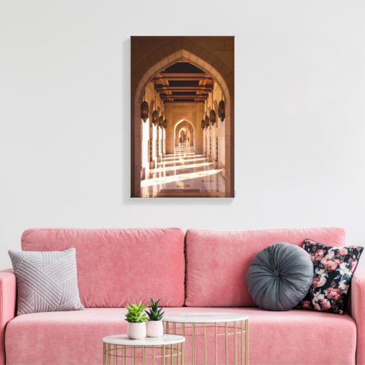 Sultan Qaboos Grand Mosque in Muscat, Oman Canvas Afdruk (Insitu (Woonkamer))