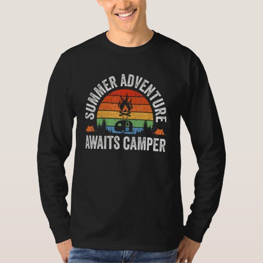 Summer Adventure Awaits Camper T-shirt (Voorkant)