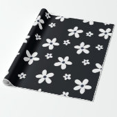 Summer Boho Black White Daisy Flowers Cadeaupapier (Uitgerold)