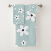 Summer Boho Blue White Daisy Flowers Bad Handdoek (Insitu)