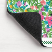 Summer bright flower garden greenery with lace muismat (Hoek)