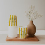 Summer Cocktail Club | vrijgezellen Papieren Bekers<br><div class="desc">Voeg meer magie toe aan uw evenement met aangepaste papieren bekers die vandaag uw feestkleuren, thema of gehonoreerde gastnaam op zich hebben. in elke kleur. Houd het ontwerp minimaal en elegant, zoals het is, of personaliseer het door uw eigen afbeeldingen en illustraties toe te voegen. Deze bekers voegen een mooie...</div>