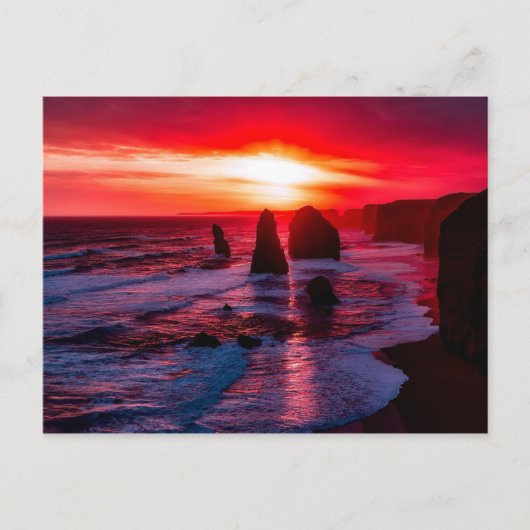 Summer Crimson Sunset Sky Vibrant Rocky Beach Briefkaart (Voorkant)