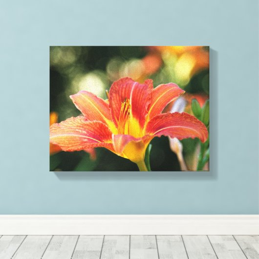 Summer Daylily Canvas Print (Insitu (Houten vloer))