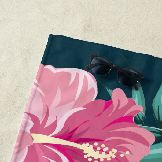 Summer Exotic Flowers Monogram Strandlaken (In situ)
