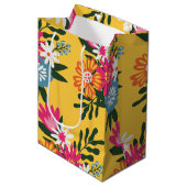 Summer Flower Bouquet on Gold Medium Cadeauzakje (Voorkant Gekanteld)