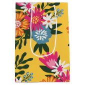 Summer Flower Bouquet on Gold Medium Cadeauzakje (Achterkant)