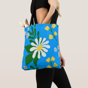 Summer Flower Bouquet op Blue Tote Bag