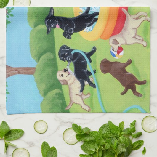Summer Fun Labradors Painting Theedoek (Gevouwen)