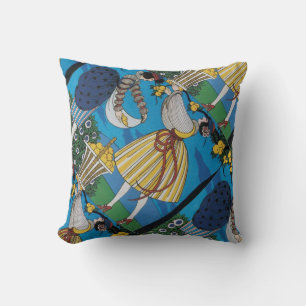 SUMMER GARDEN/BEAUTY MODE COSTUME DESIGNER KUSSEN