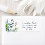 Summer Greenery Return Address Label<br><div class="desc">Deze zomer zijn de groenery de etiketten van het terugkeeradres perfect voor een elegante midzomerbruiloft. Het botanische ontwerp is voorzien van een spoeling van geschilde waterverf eucalyptus, groen en groene bladeren met subtiele sprietjes van zwarte roze bloesems. Deze etiketten kunnen voor een bruiloft, een vrijgezellenfeest, een speciale gebeurtenis worden gebruikt...</div>