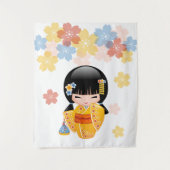 Summer Kokeshi Doll - Yellow Kimono Geisha Girl Wandkleed (Voorkant)