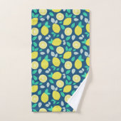 Summer Lemon Pattern in Navy Blue Bad Handdoek (Handdoek)