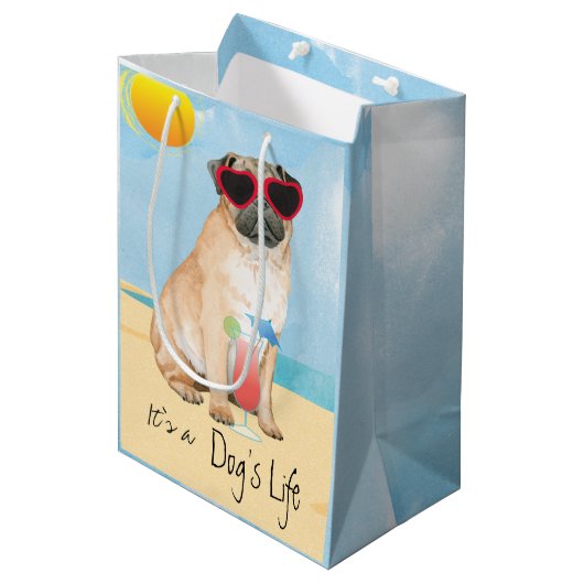 Summer Pug Medium Cadeauzakje (Voorkant Gekanteld)