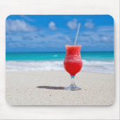 Summer Red Strawberry Margarita On Tropical Beach Muismat (Voorkant)