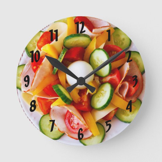 Summer Vegetable Salad Wall Clock Ronde Klok (Voorkant)