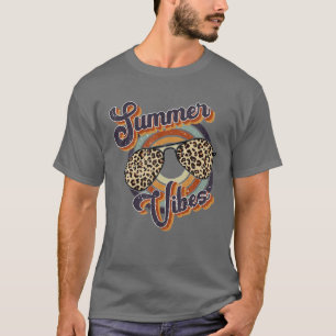 Summer Vibes Summer Cheetah Leopard Sunbril Ret T-shirt