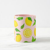 Summer Yellow Lemons Green Leaves op Soft Pink Mok (Midden)