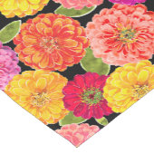 Summer Zinnias Pink Yellow Floral Korte Tafelloper (Hoek)