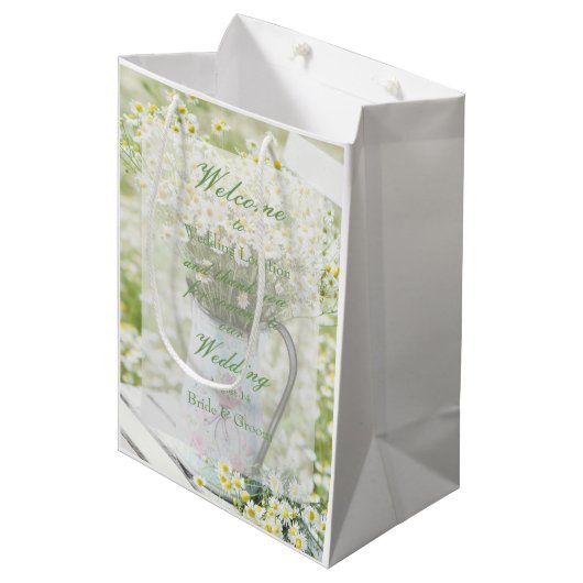 Summerfield Daisies Daisy Chamomile Flower Wedding Medium Cadeauzakje (Voorkant Gekanteld)